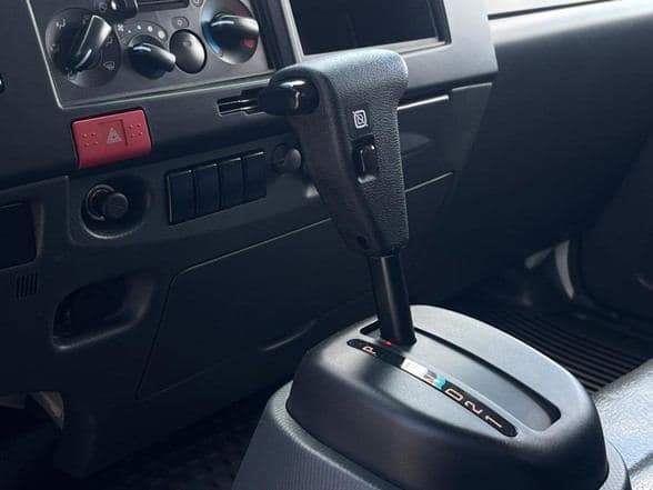 2024 Isuzu 3500 image 16