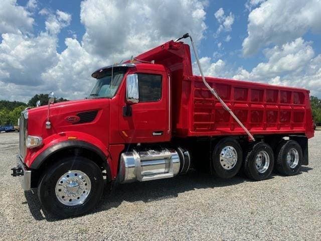 2021 Peterbilt 567 image 3