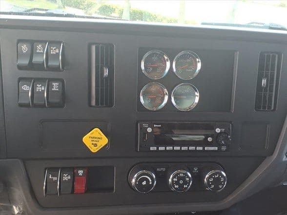 2025 Kenworth D5 image 15