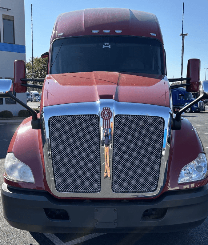 2021 Kenworth T680 image 2