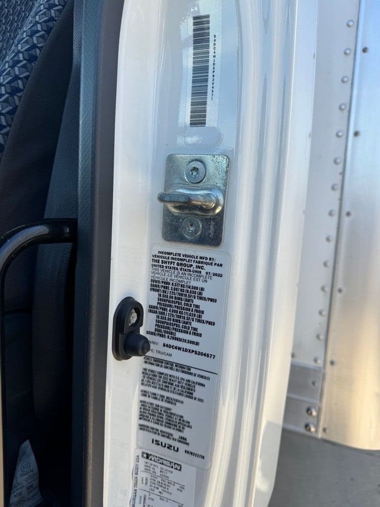 2023 Isuzu NPR HD image 10