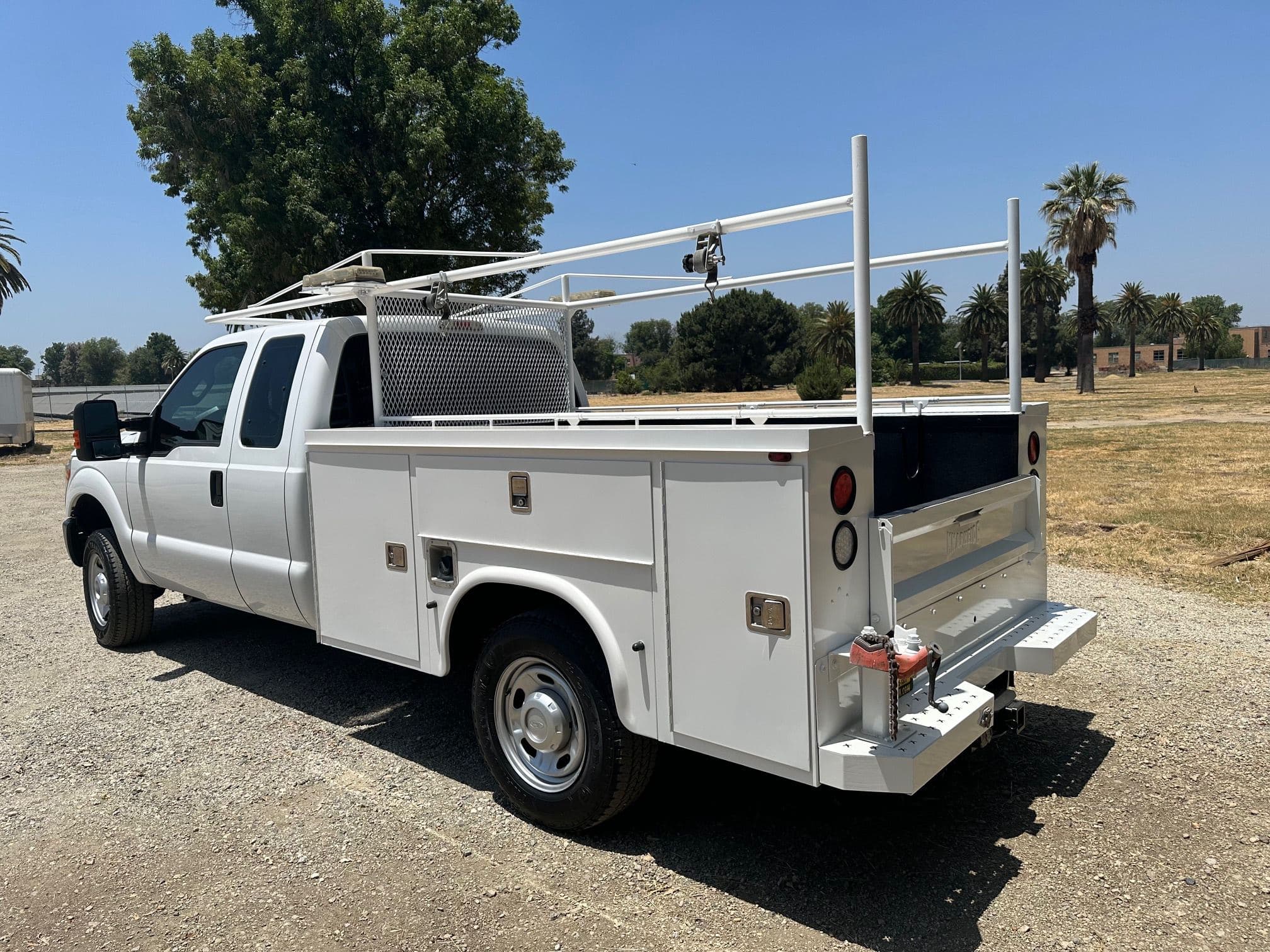 2012 FORD F250 SD Extra Cab Service Truck 13353 image 3