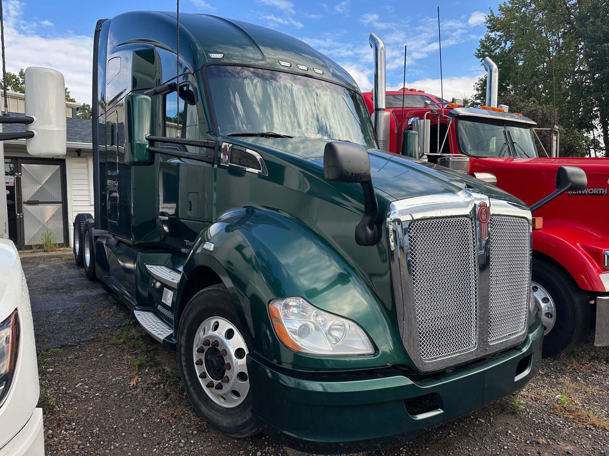 2018 Kenworth T680 image 7