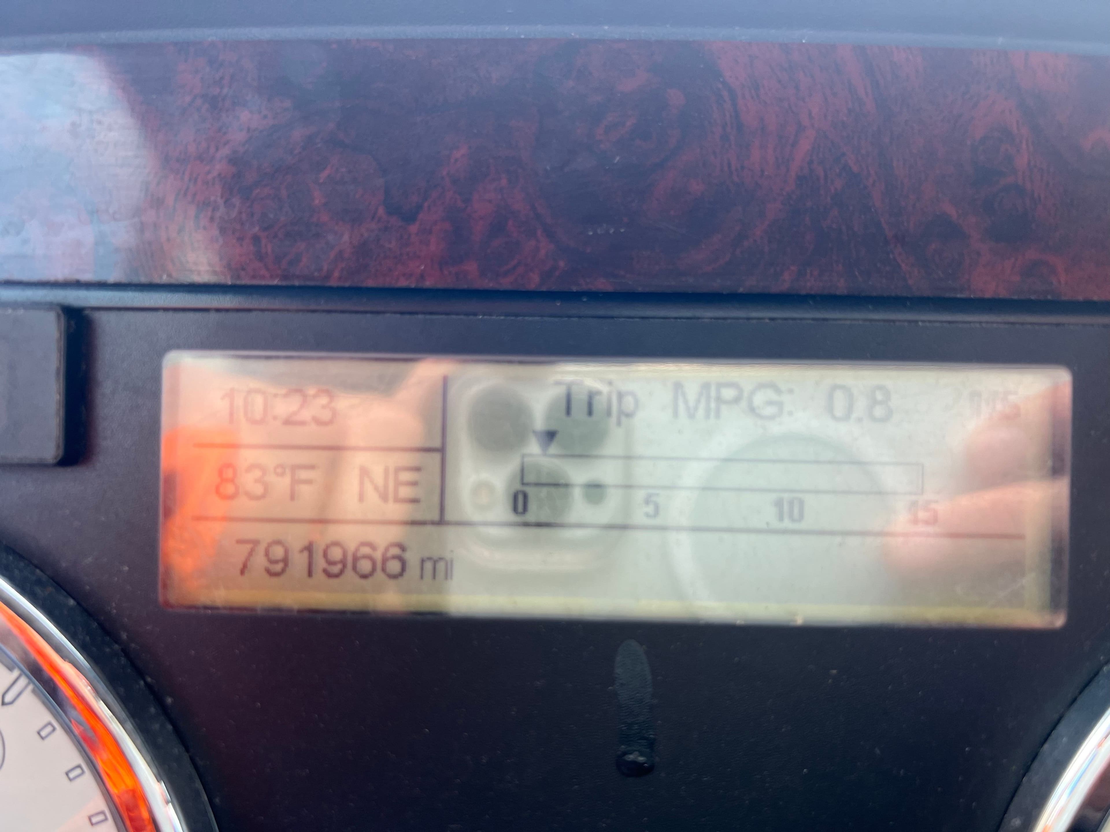 2017 Freightliner Coronado image 6