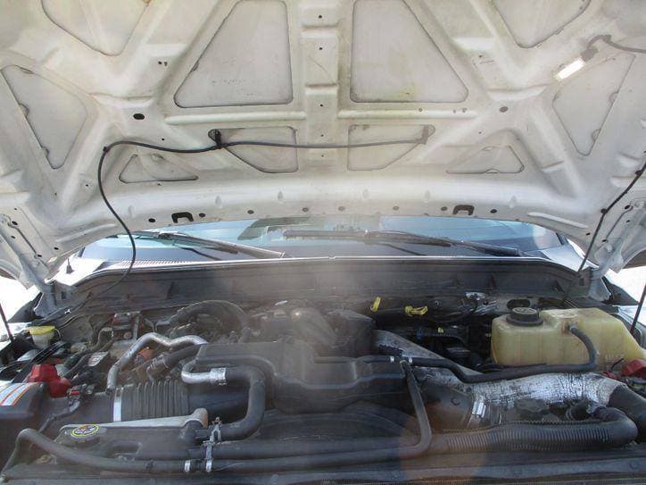 2016 Ford F-550 BUCKET TRUCK 4X4 image 29