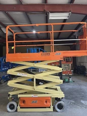 2016 JLG 1930ES image 7