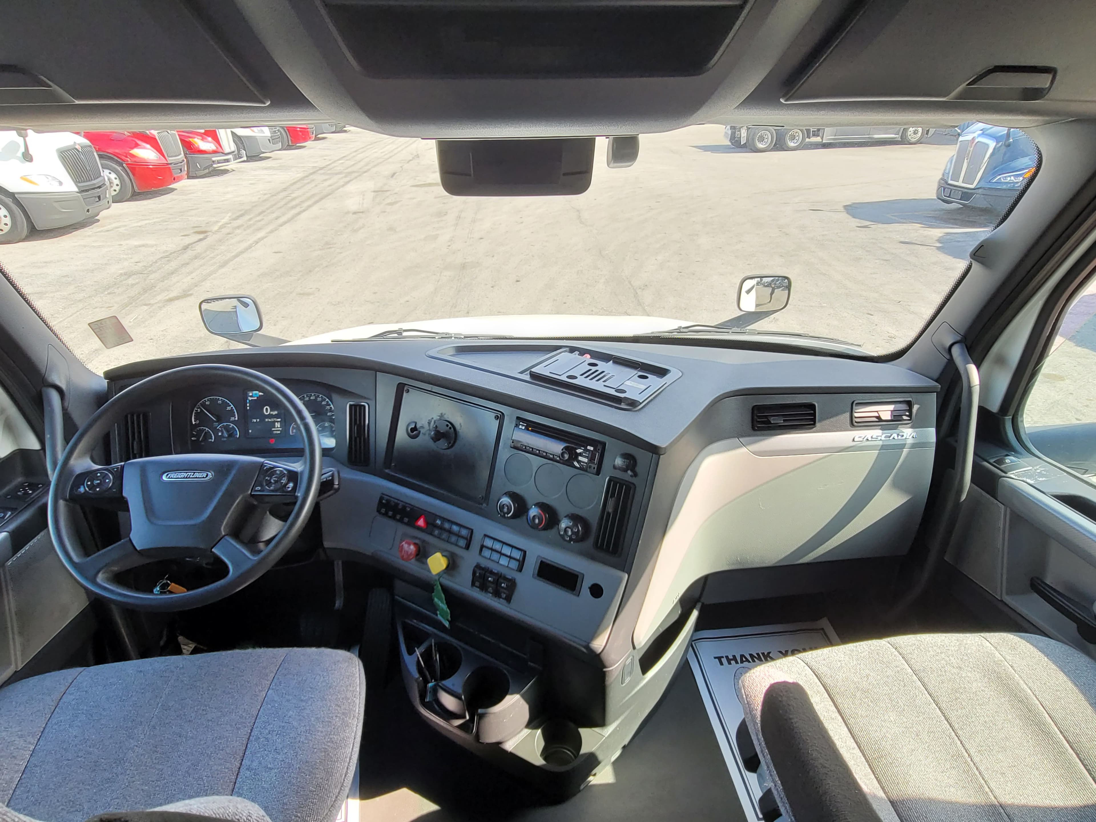 2022 Freightliner Cascadia 126 image 10