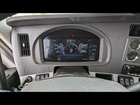 2025 Kenworth T880 image 24