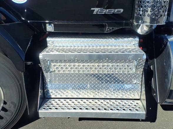 2026 Kenworth T880 image 6