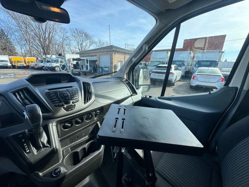 2019 Ford 4143D image 27