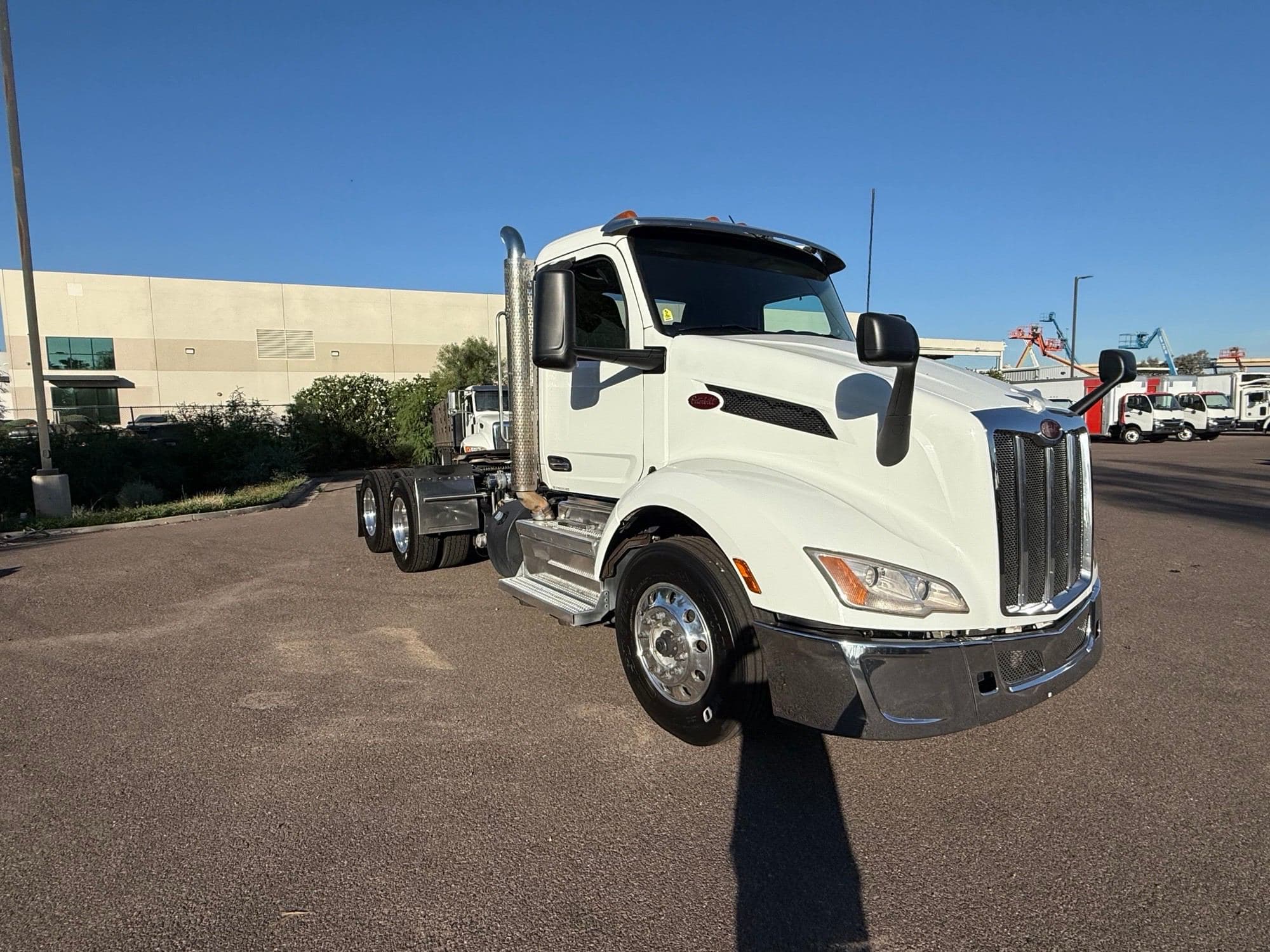 2023 Peterbilt 579 image 7