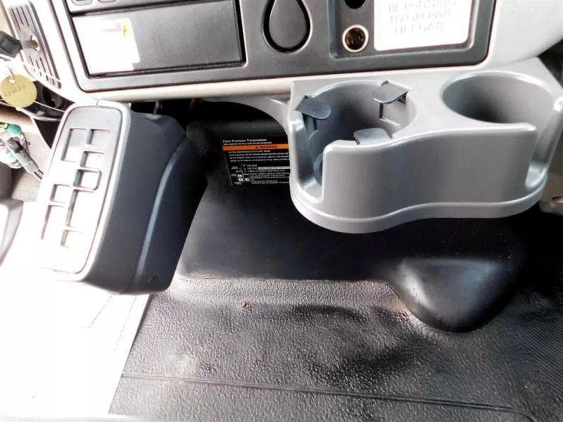 2018 International 4300 image 19