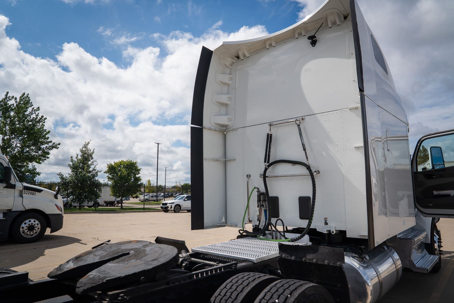 2020 Peterbilt 579 image 18