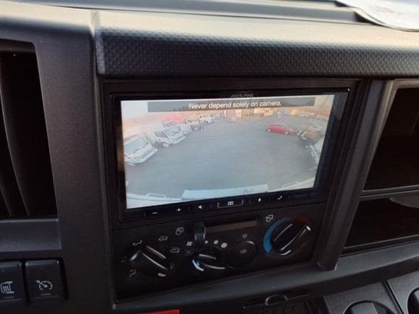 2025 Isuzu NRR image 20