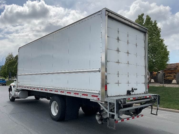 2022 International MV607 Box Truck - 220HP, 6 Speed Automatic, Roll up Door image 6