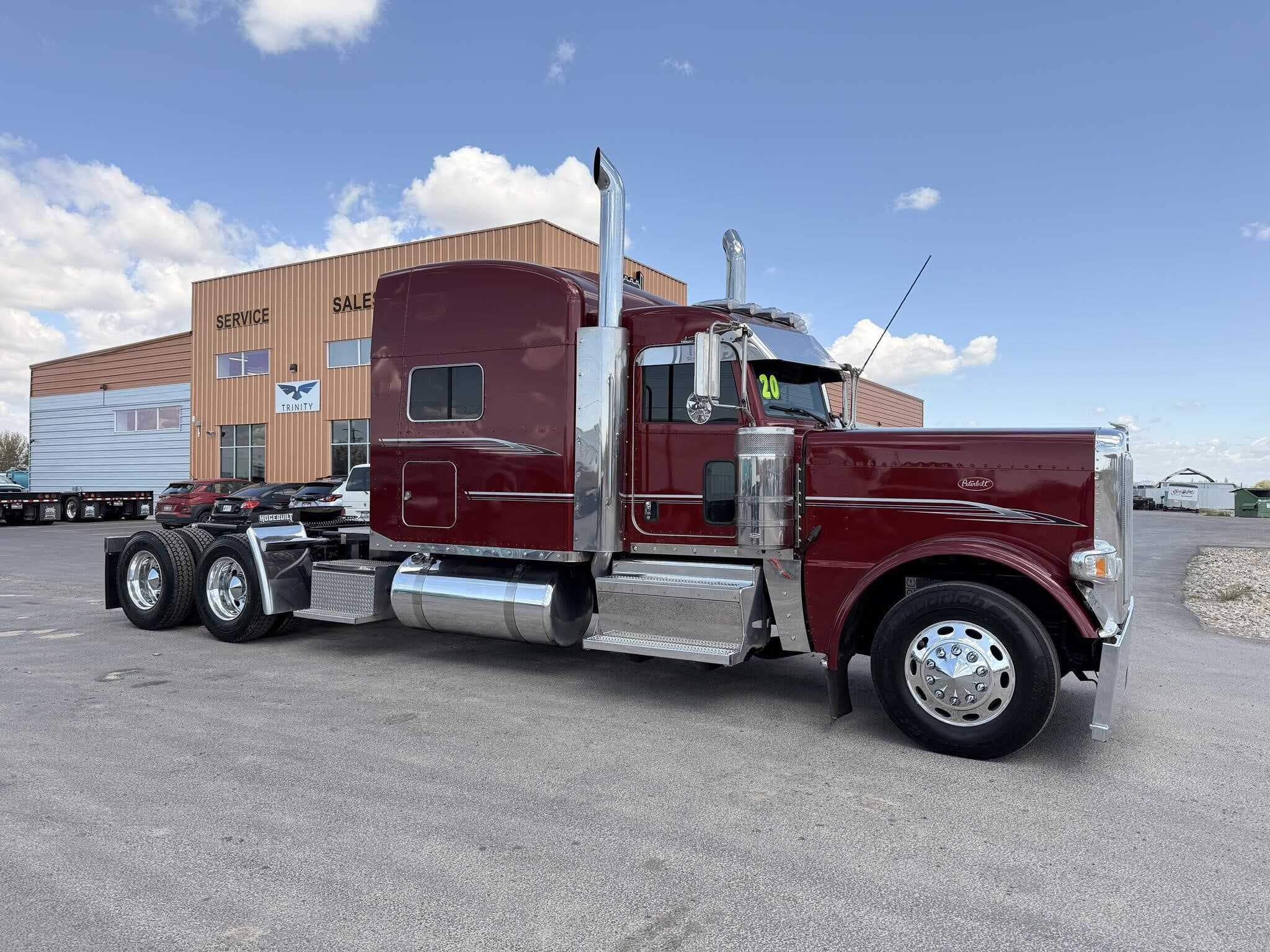 Used 2020 PETERBILT 389 Conventional - Sleeper Truck in Heyburn, ID image 37