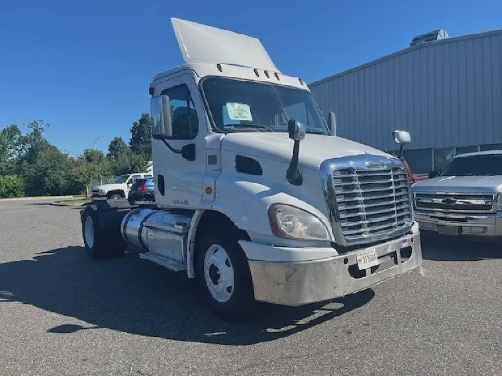 2019 Freightliner Cascadia 113 image 5