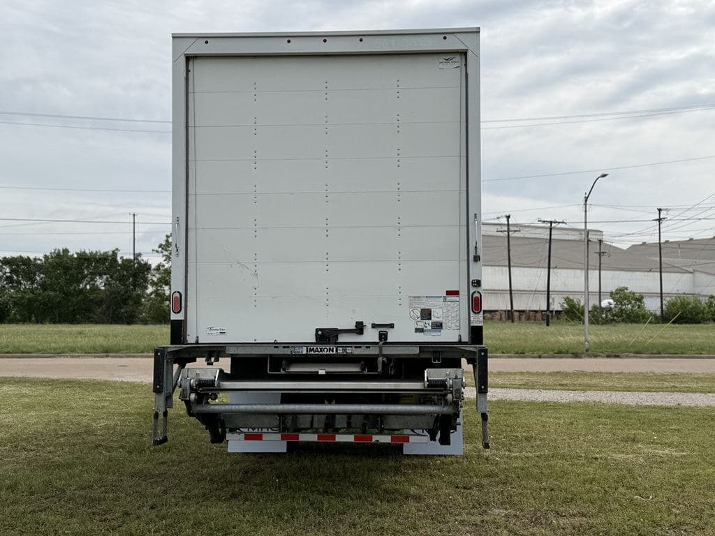 Used 2024 KENWORTH T280 image 26