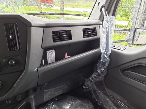 2025 Kenworth D5 image 14