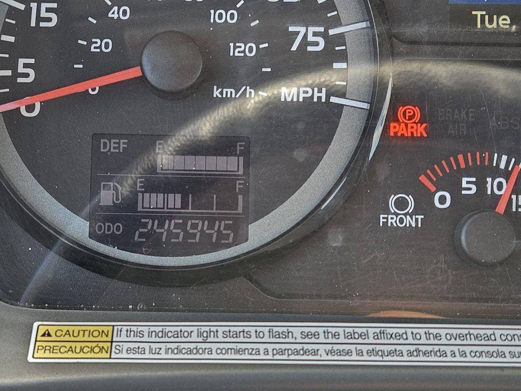 2019 Hino 338 image 12