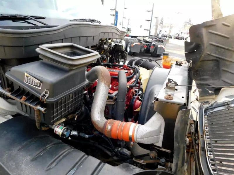 2018 International 4300 image 10