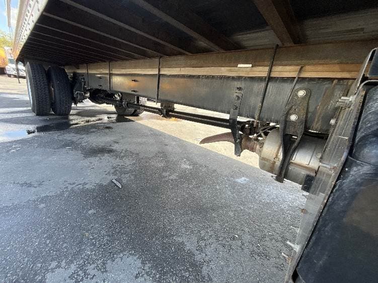 2022 International MV607 Box Truck - 220HP, 6 Speed Automatic, Roll up Door image 14