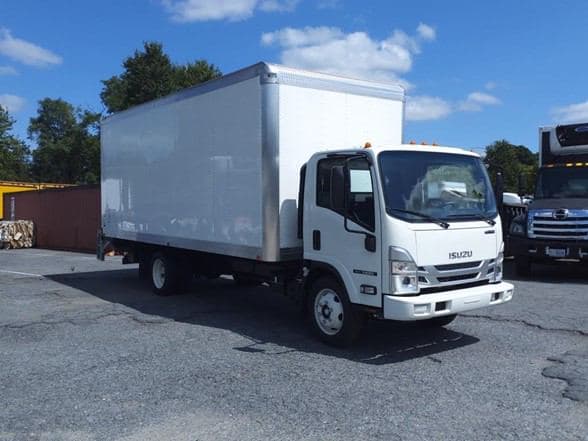 2025 Isuzu NRR image 1