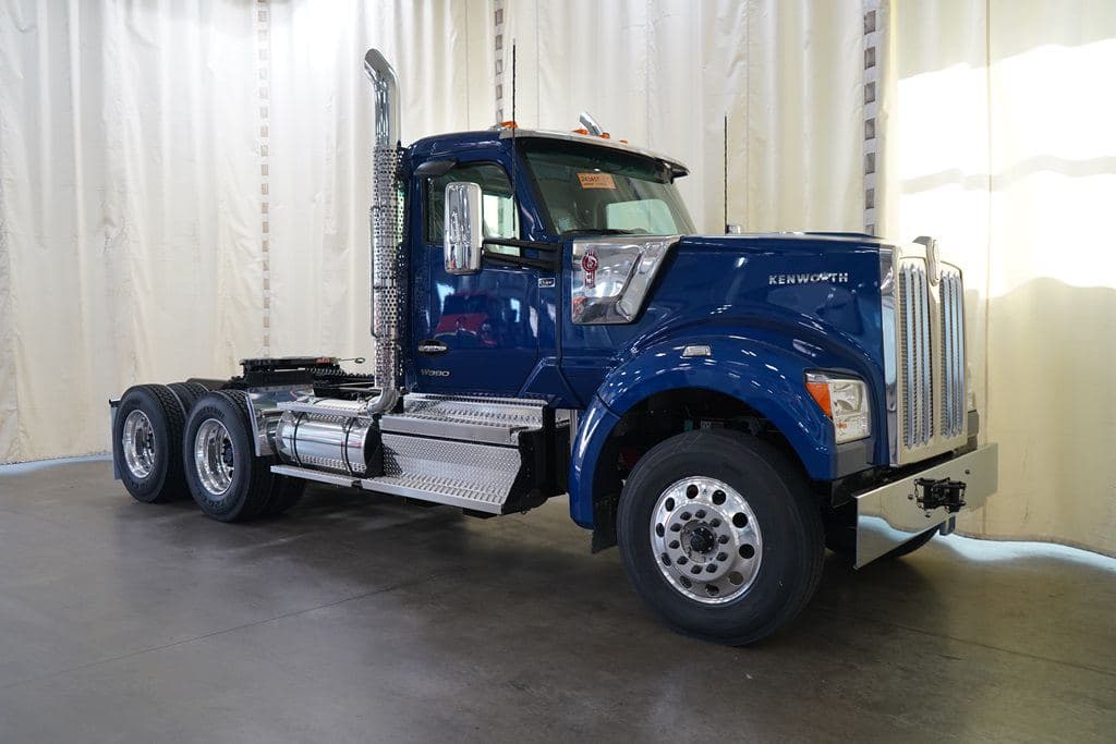 New 2027 KENWORTH W990 image 1