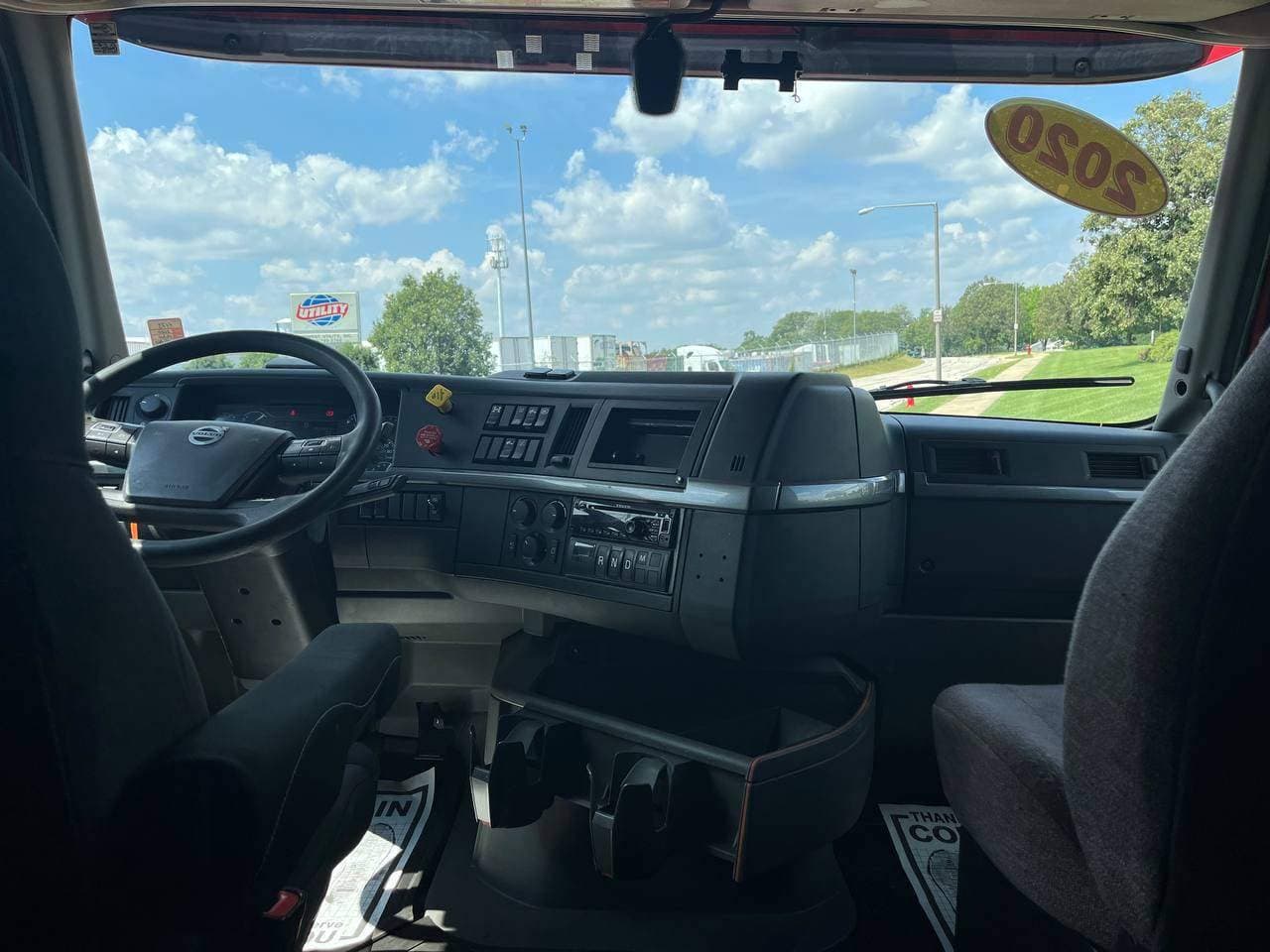 2020 Volvo VNL860 #1173 image 12