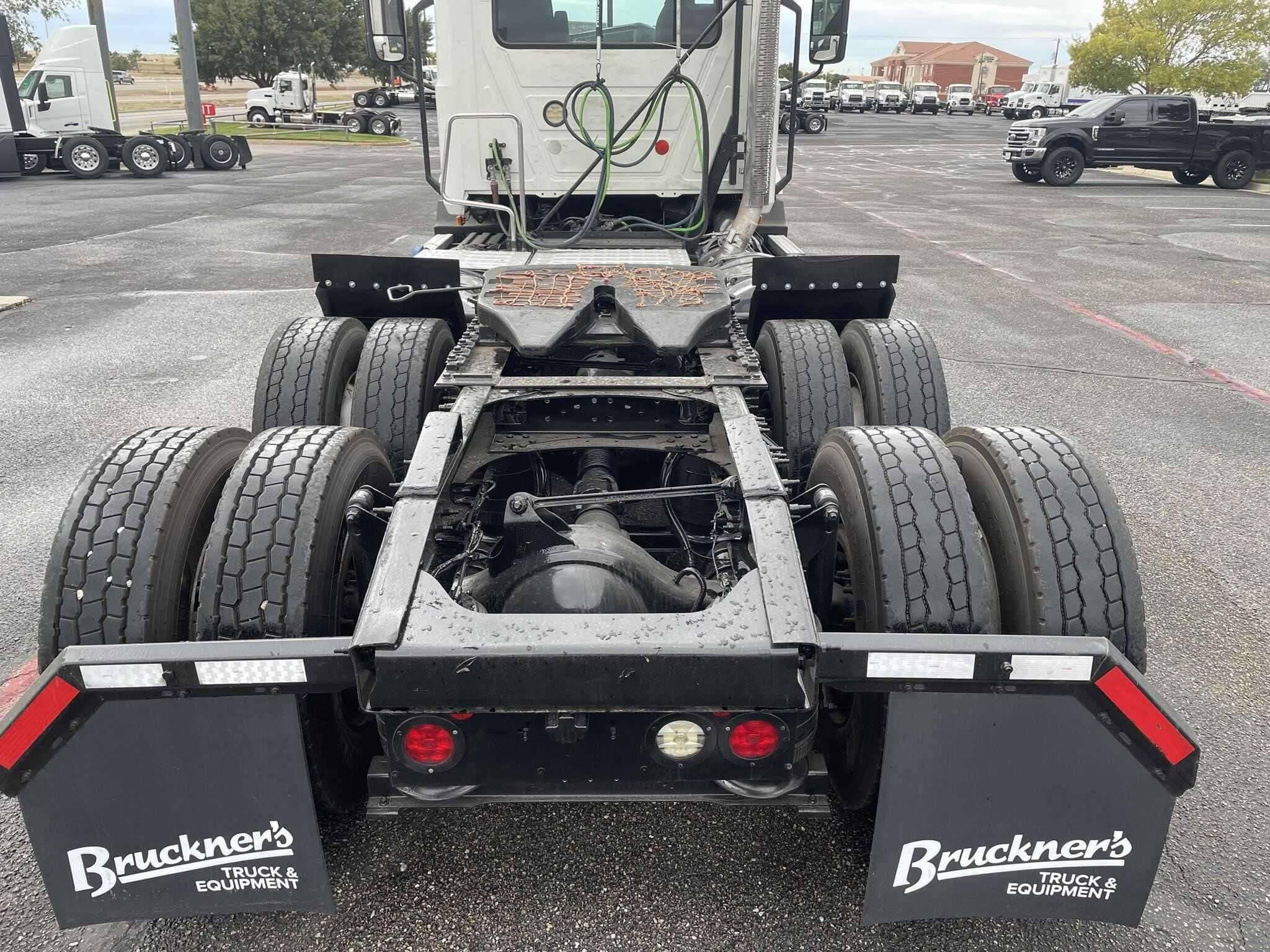 Used 2020 MACK ANTHEM Conventional - Day Cab in Amarillo, TX image 5