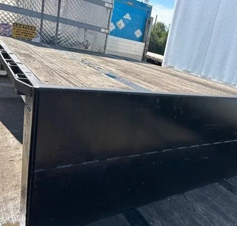 2012 JET 48 ft Tandem Axle image 4