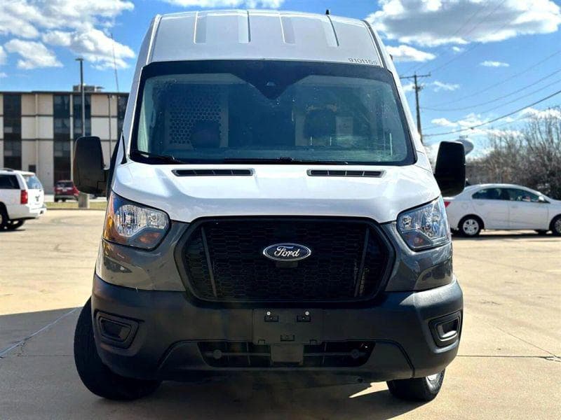 2021 Ford CF8000 image 2