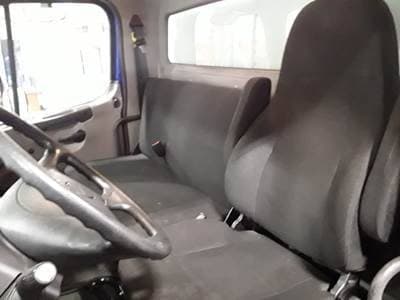 2020 Freightliner M2 image 11