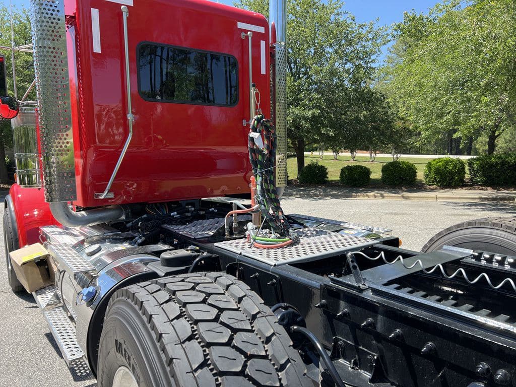 New 2026 KENWORTH W900L image 14