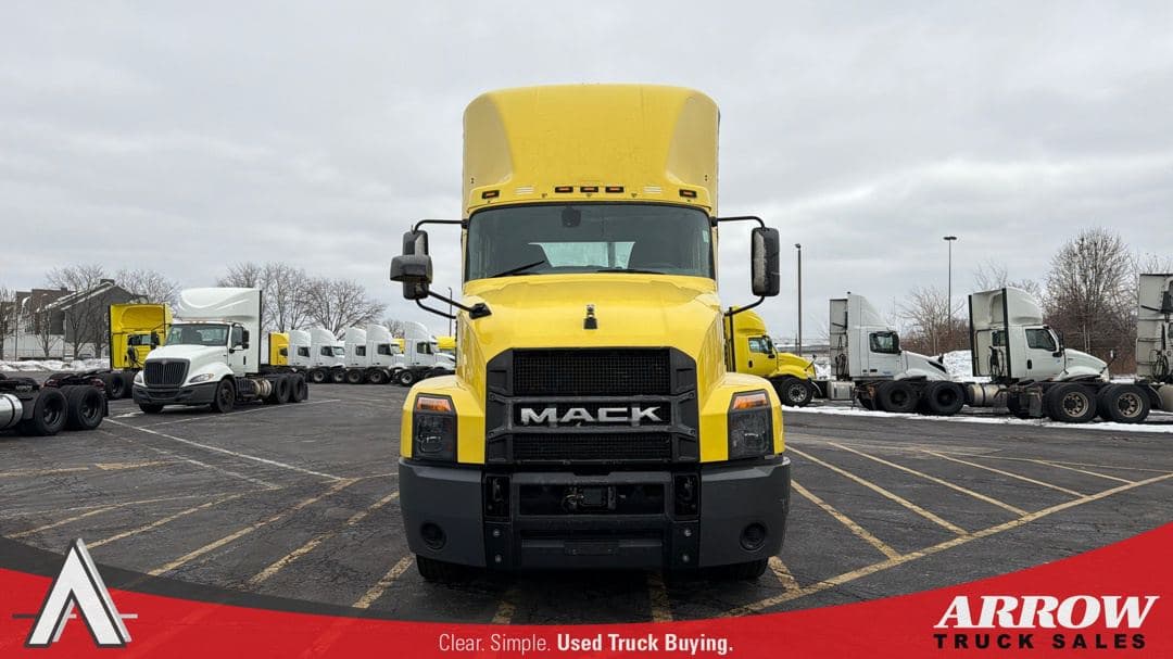 2022 Mack AN64T image 1