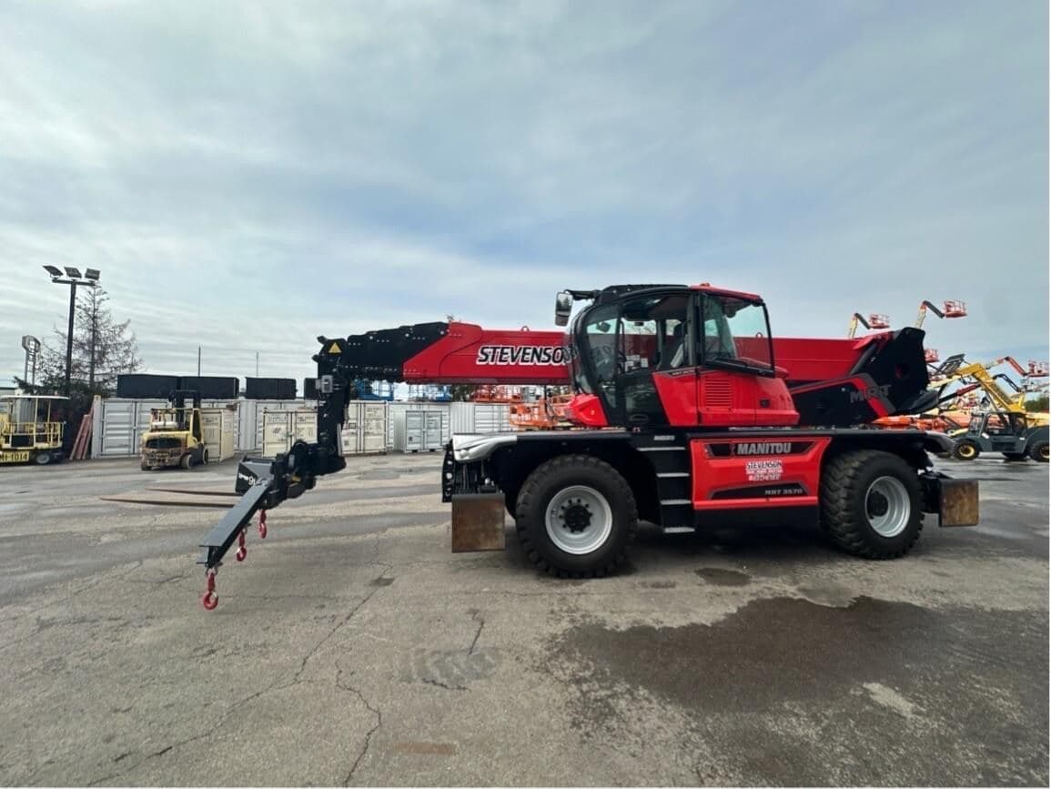 2022 MANITOU MRT3570 image 1