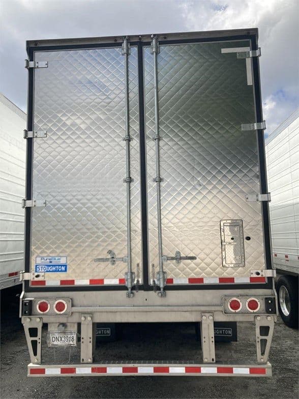 2025 Stoughton 53 ft T/A image 3