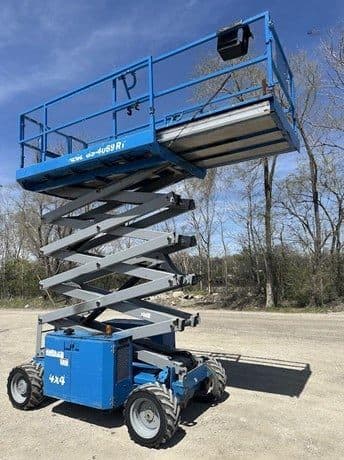 2013 GENIE GS-4069RT image 9