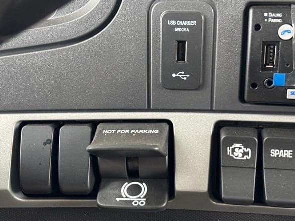 2026 Kenworth T880 image 19