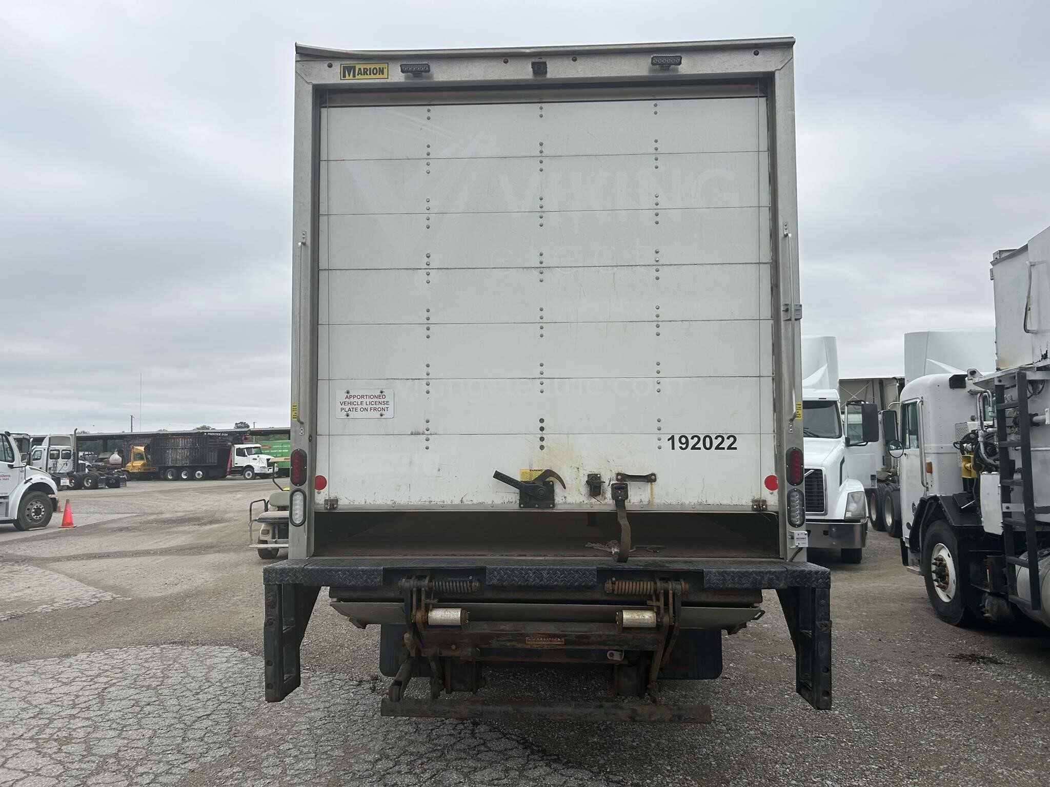 2019 Freightliner M2 image 7