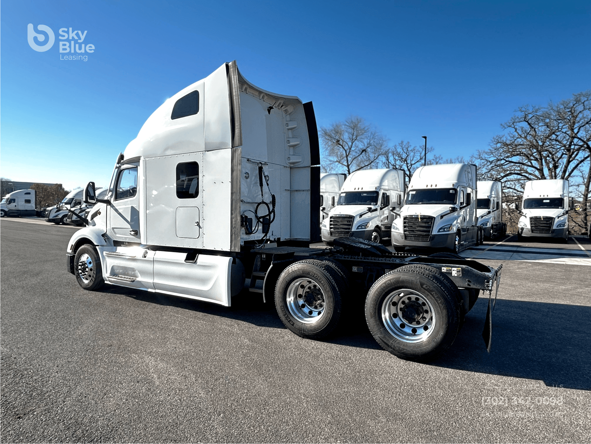 2023 Peterbilt 579 image 4