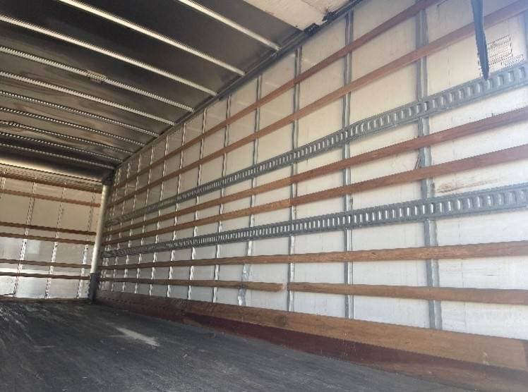2022 International MV607 Box Truck - 240HP, 6 Speed Automatic, Roll up Door image 11
