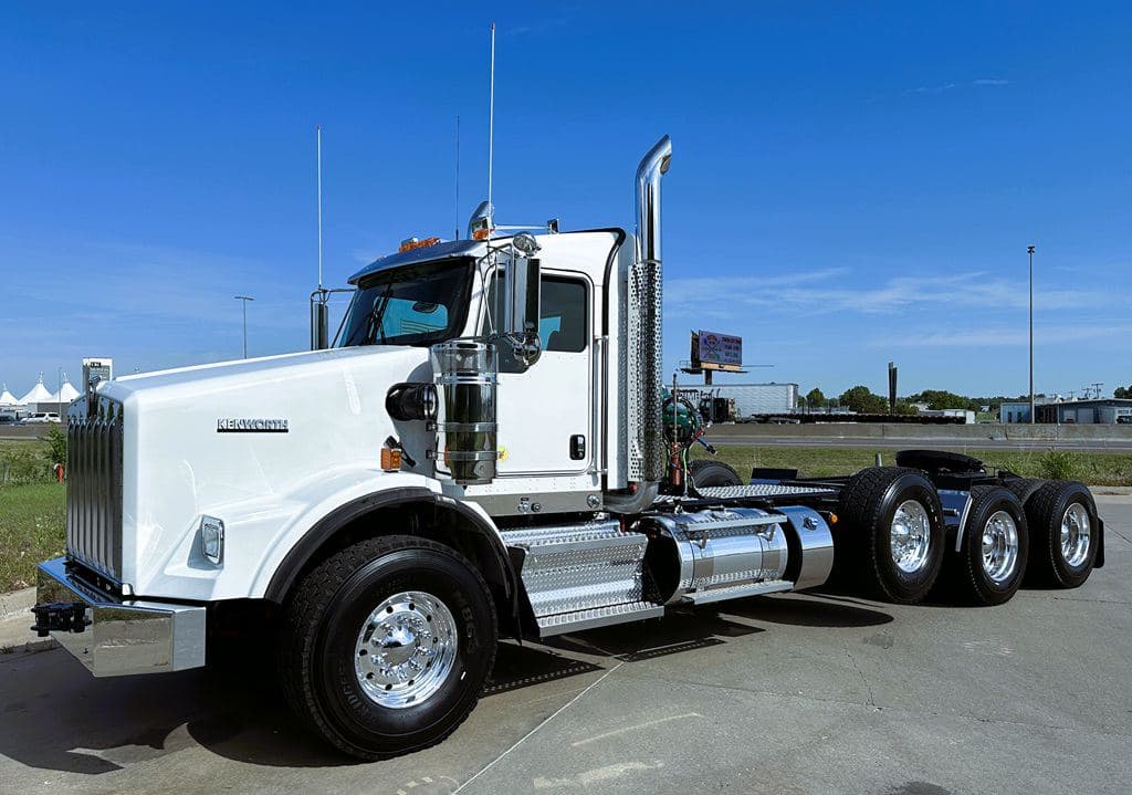 New 2027 KENWORTH T800 image 2