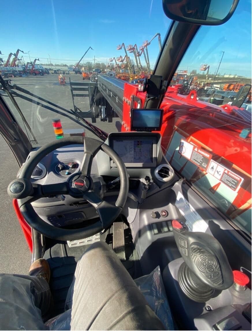 2023 MANITOU MHT12330 MH3595 image 8