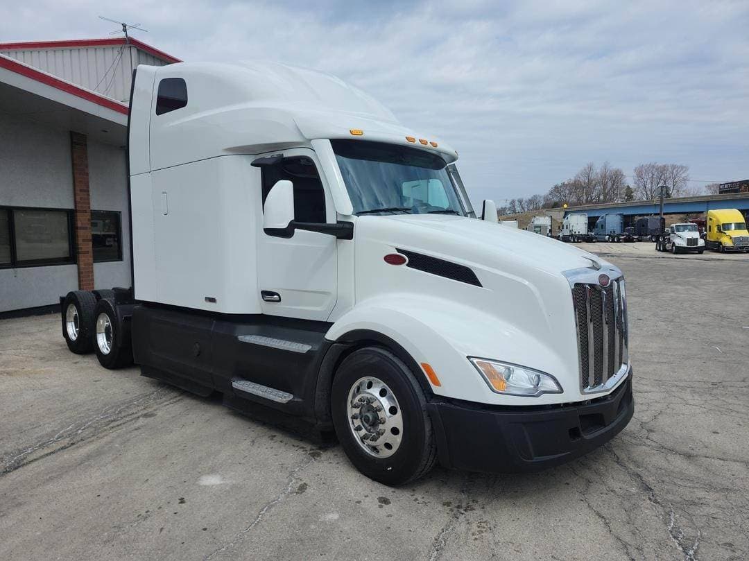 2024 Peterbilt 579 image 6