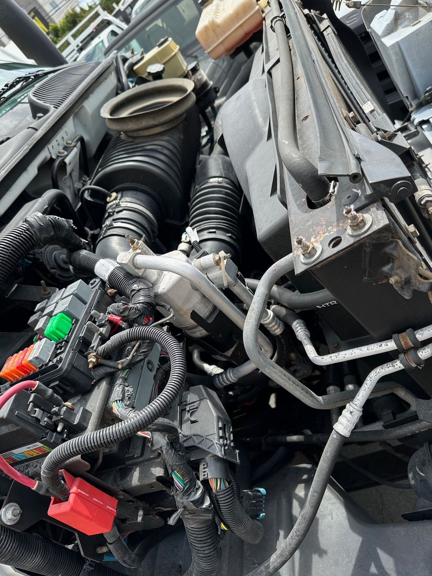 2008 GMC TOPKICK C6500 Cab and Chassis image 29