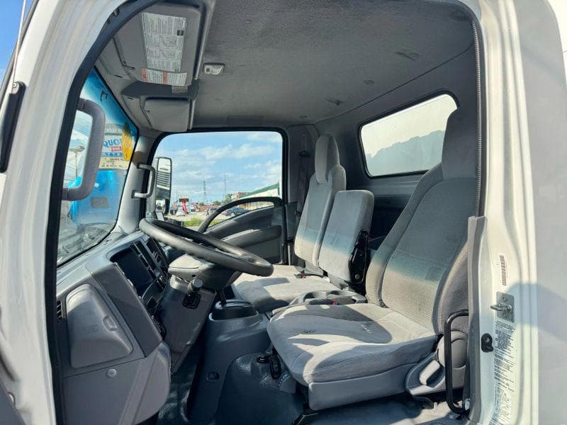 2020 Chevrolet C5500 image 22