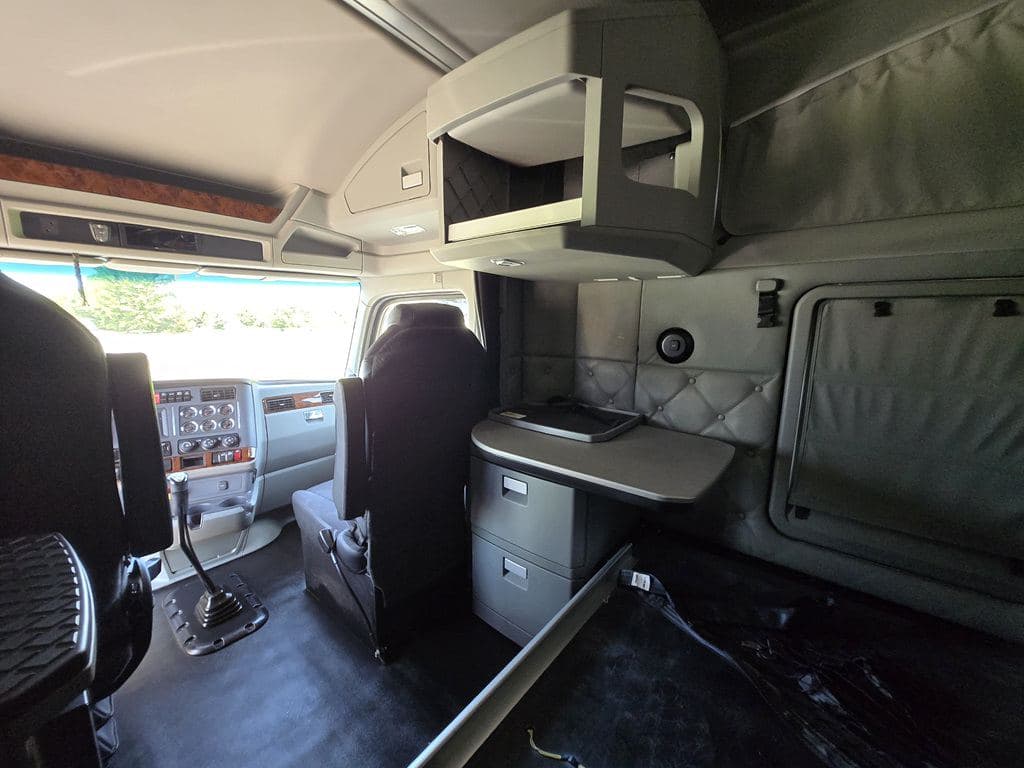 Used 2022 KENWORTH T880 image 15