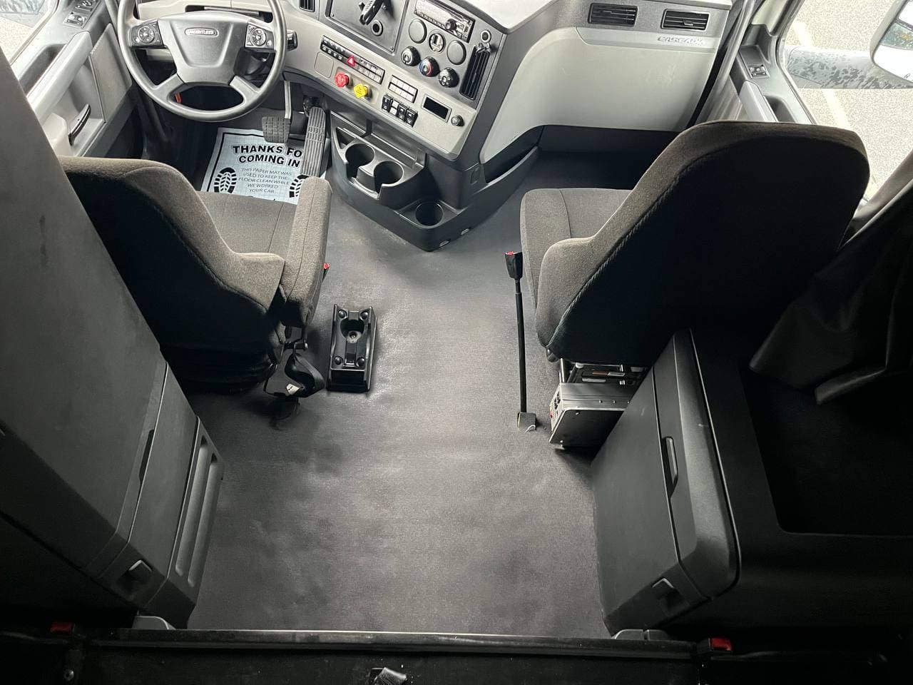 2022 Freightliner Cascadia 126 #1186 image 14