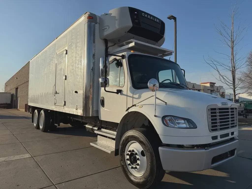 Used 2015 FREIGHTLINER Reefer/Refrigerated Truck, Expeditor-Hotshot, Catering Truck - Food Truck - BUSINESS CLASS M2 106  image 10